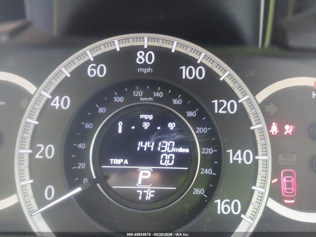 45924570 :رقم المزاد ، 1HGCR2F73FA047532 vin ، 2015 Honda Accord Ex مزاد بيع