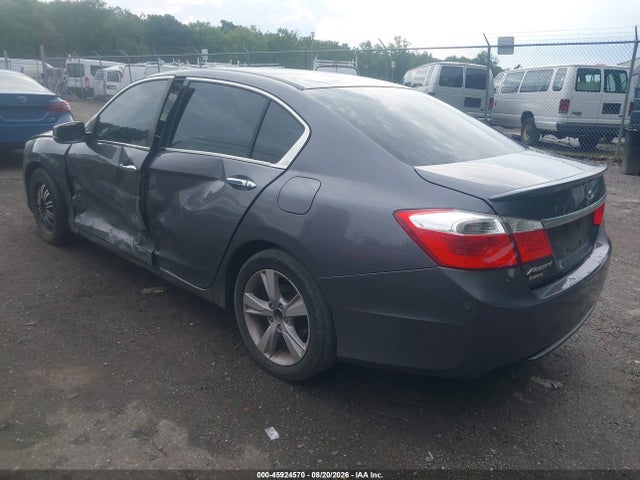 45924570 :رقم المزاد ، 1HGCR2F73FA047532 vin ، 2015 Honda Accord Ex مزاد بيع