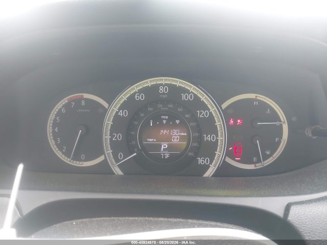 45924570 :رقم المزاد ، 1HGCR2F73FA047532 vin ، 2015 Honda Accord Ex مزاد بيع