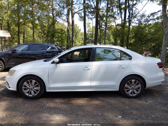 45924616 :رقم المزاد ، 3VWD67AJ3GM339372 vin ، 2016 Volkswagen Jetta 1.4t Se مزاد بيع