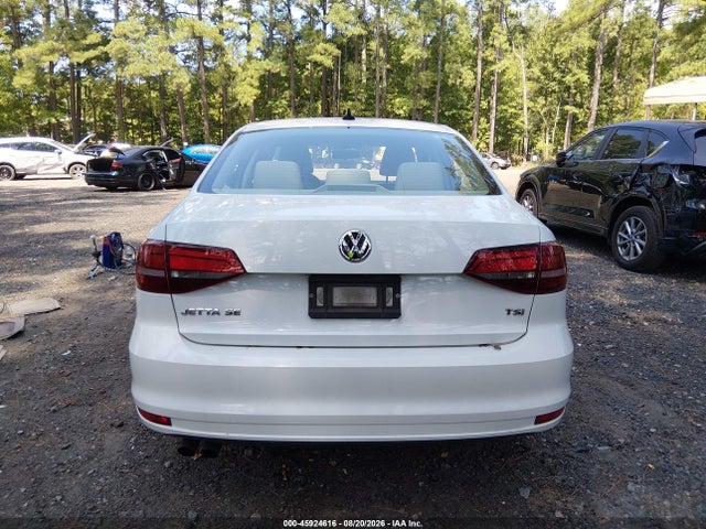 45924616 :رقم المزاد ، 3VWD67AJ3GM339372 vin ، 2016 Volkswagen Jetta 1.4t Se مزاد بيع