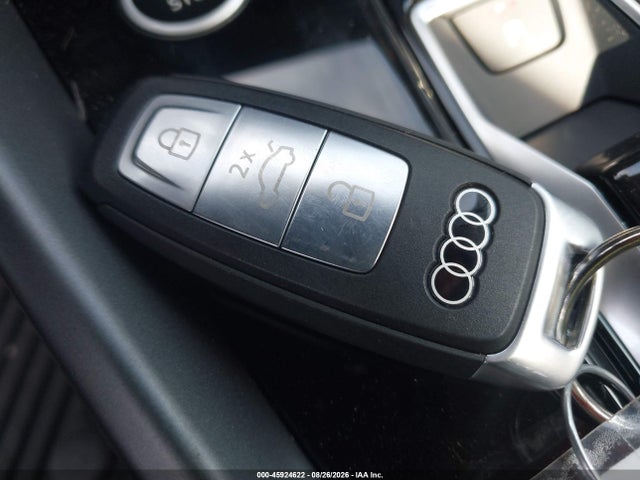 45924622 :رقم المزاد ، WAUGUDGY0TA027281 vin ، 2026 Audi A3 Premium Plus 40 Tfsi Quattro S Tronic مزاد بيع