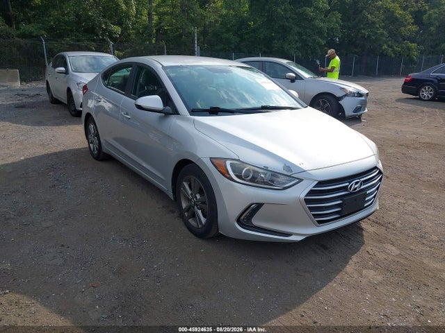 2017 Hyundai Elantra Se მანქანა იყიდება აუქციონზე, vin: 5NPD84LF6HH015456, აუქციონის ნომერი: 45924635
