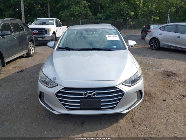 2017 Hyundai Elantra Se მანქანა იყიდება აუქციონზე, vin: 5NPD84LF6HH015456, აუქციონის ნომერი: 45924635