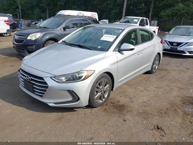 2017 Hyundai Elantra Se მანქანა იყიდება აუქციონზე, vin: 5NPD84LF6HH015456, აუქციონის ნომერი: 45924635