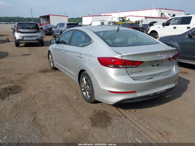 2017 Hyundai Elantra Se მანქანა იყიდება აუქციონზე, vin: 5NPD84LF6HH015456, აუქციონის ნომერი: 45924635