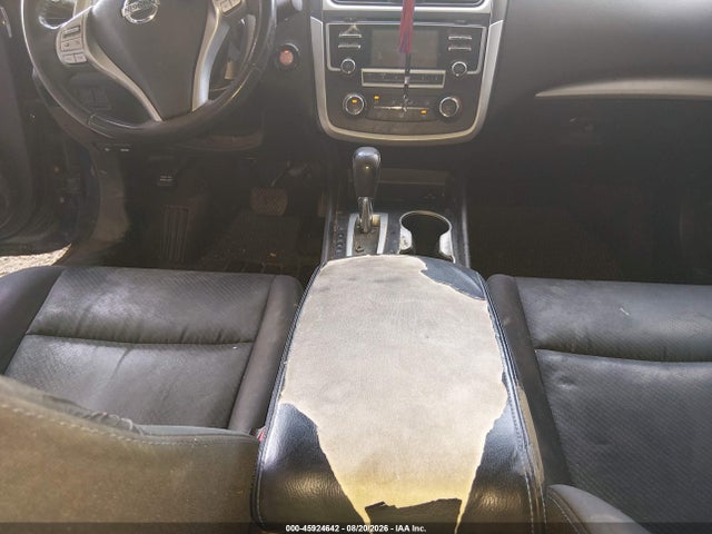 Продажа на аукционе авто 2016 Nissan Altima 2.5 Sr, vin: 1N4AL3AP7GC232831, номер лота: 45924642