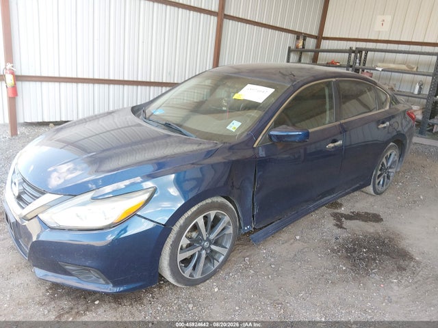 Продажа на аукционе авто 2016 Nissan Altima 2.5 Sr, vin: 1N4AL3AP7GC232831, номер лота: 45924642