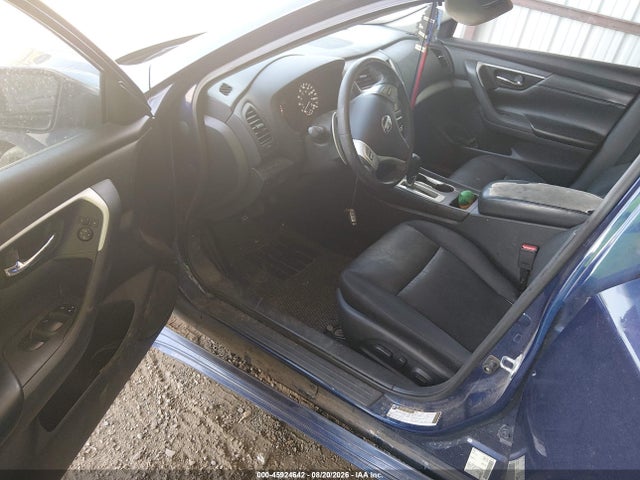 Продажа на аукционе авто 2016 Nissan Altima 2.5 Sr, vin: 1N4AL3AP7GC232831, номер лота: 45924642