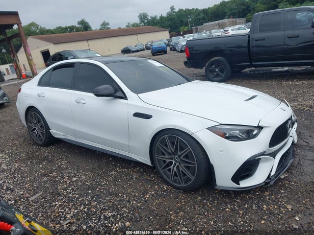 W1KAF8AB6RR236152 Mercedes-Benz Amg C 63 S E Performance