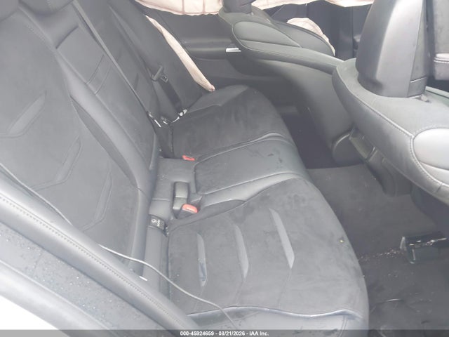 W1KAF8AB6RR236152 Mercedes-Benz Amg C 63 S E Performance