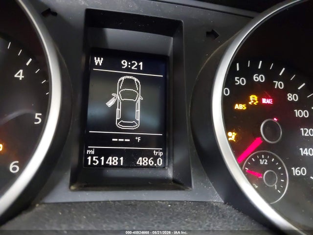 Продаж на аукціоні авто 2013 Volkswagen Golf 2.0l Tdi 4-door, vin: WVWNM7AJ3DW131470, номер лоту: 45924668