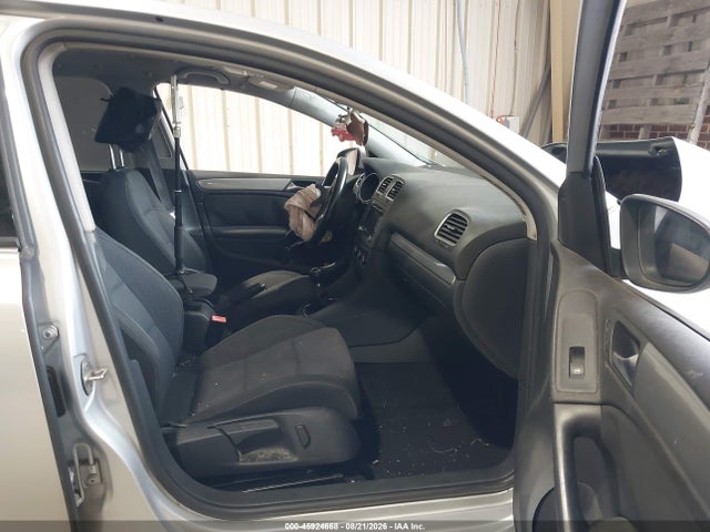Продаж на аукціоні авто 2013 Volkswagen Golf 2.0l Tdi 4-door, vin: WVWNM7AJ3DW131470, номер лоту: 45924668