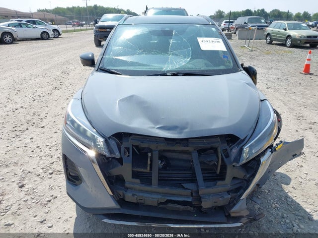 Продажа на аукционе авто 2023 Nissan Kicks Sr Xtronic Cvt, vin: 3N1CP5DV6PL561332, номер лота: 45924690