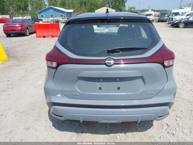Продажа на аукционе авто 2023 Nissan Kicks Sr Xtronic Cvt, vin: 3N1CP5DV6PL561332, номер лота: 45924690
