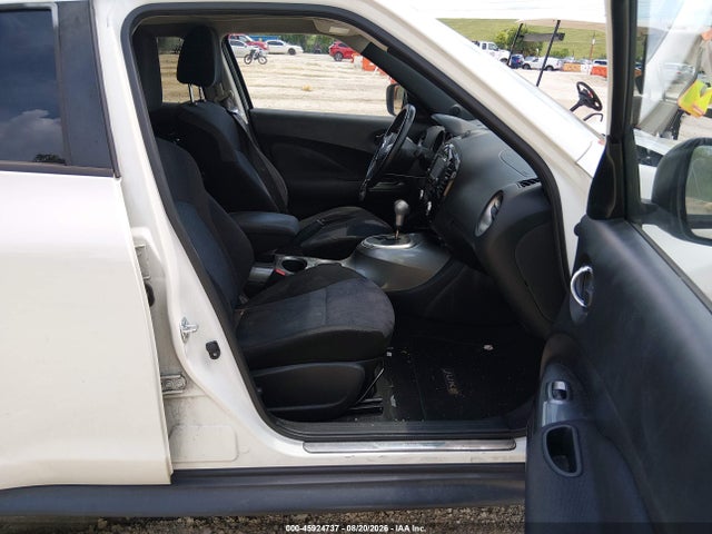 2017 Nissan Juke Sv მანქანა იყიდება აუქციონზე, vin: JN8AF5MR9HT700915, აუქციონის ნომერი: 45924737