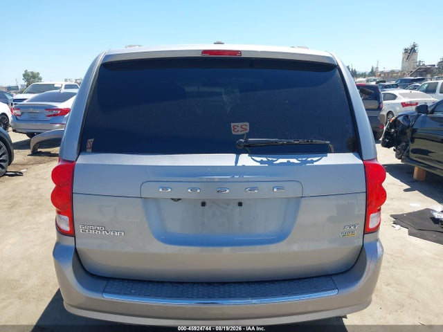 2C4RDGCG0JR265151 Dodge Grand Caravan Sxt