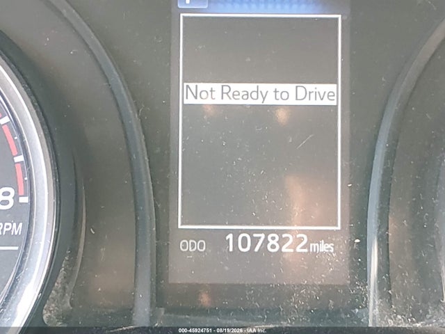 45924751 :رقم المزاد ، 4T1B11HK7JU089055 vin ، 2018 Toyota Camry Le مزاد بيع