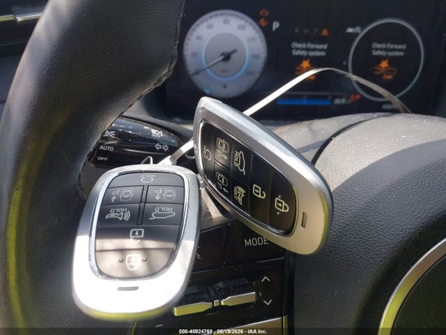 Продажа на аукционе авто 2023 Hyundai Tucson Limited, vin: 5NMJECAE5PH193998, номер лота: 45924768