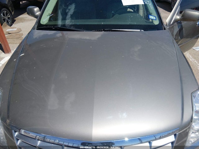 Продажа на аукционе авто 2011 Cadillac Dts, vin: 1G6KA5E68BU139954, номер лота: 45924776
