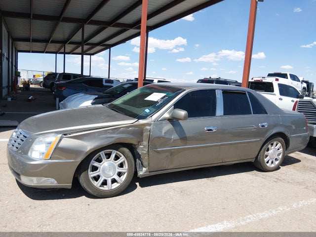 Продажа на аукционе авто 2011 Cadillac Dts, vin: 1G6KA5E68BU139954, номер лота: 45924776
