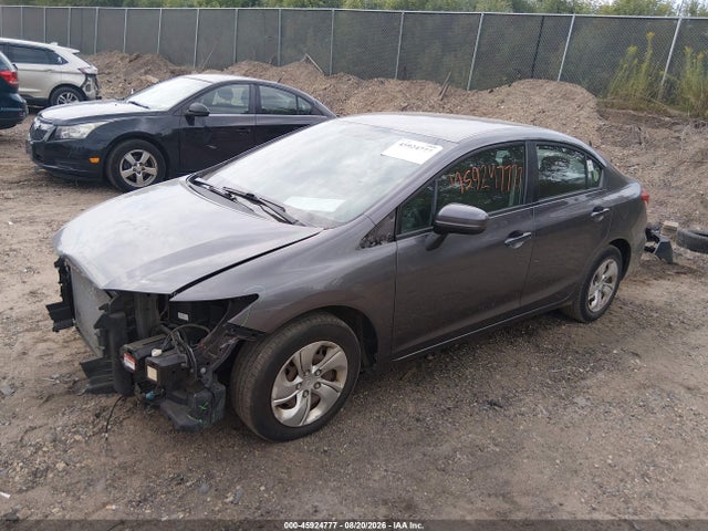 45924777 :رقم المزاد ، 19XFB2F54FE043064 vin ، 2015 Honda Civic Lx مزاد بيع