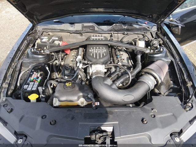 Продаж на аукціоні авто 2011 Ford Mustang Gt Premium, vin: 1ZVBP8FF7B5124431, номер лоту: 45924778