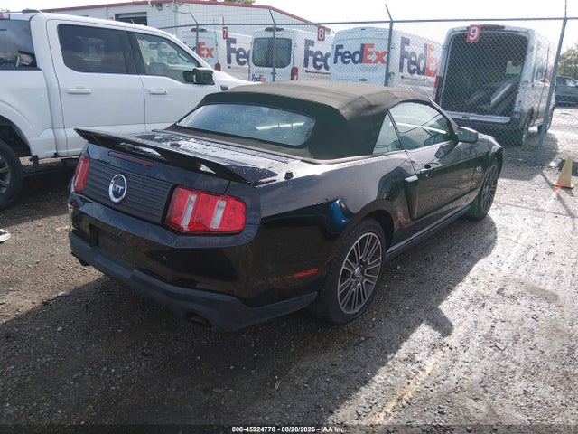 Продаж на аукціоні авто 2011 Ford Mustang Gt Premium, vin: 1ZVBP8FF7B5124431, номер лоту: 45924778