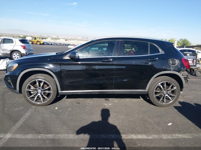 WDCTG4GB7HJ288526 Mercedes-Benz Gla 250 4matic