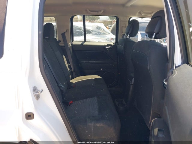 1C4NJPBA9GD688732 Jeep Patriot Sport