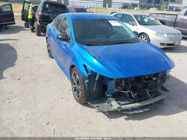 Продажа на аукционе авто 2021 Nissan Sentra Sr Xtronic Cvt, vin: 3N1AB8DV8MY252743, номер лота: 45924808