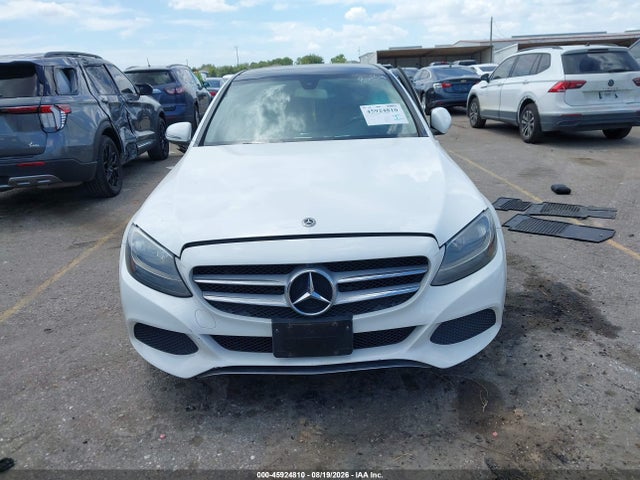 Aukcja sprzedaży 2018 Mercedes-benz C 300, vin: 55SWF4JB8JU276556, numer aukcji: 45924810