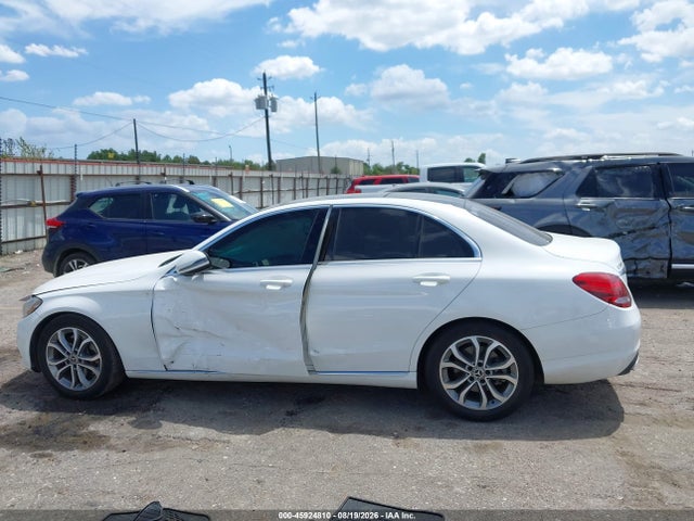 Aukcja sprzedaży 2018 Mercedes-benz C 300, vin: 55SWF4JB8JU276556, numer aukcji: 45924810