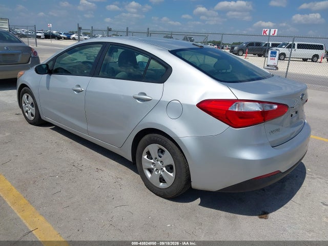 2015 Kia Forte Lx მანქანა იყიდება აუქციონზე, vin: KNAFK4A60F5401751, აუქციონის ნომერი: 45924850