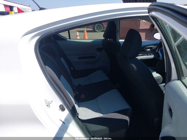 2013 Toyota Prius C Two მანქანა იყიდება აუქციონზე, vin: JTDKDTB39D1055908, აუქციონის ნომერი: 45924852