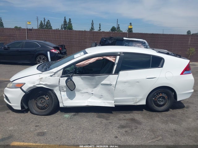 45924872 :رقم المزاد ، JHMZE2H39DS005872 vin ، 2013 Honda Insight مزاد بيع