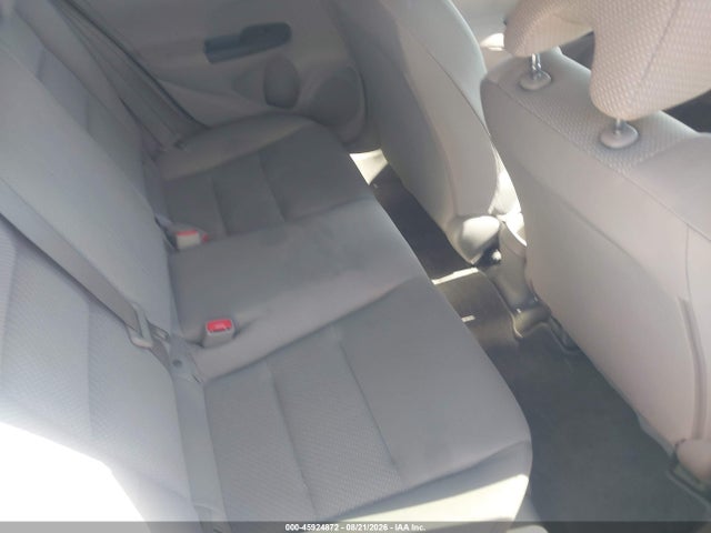 45924872 :رقم المزاد ، JHMZE2H39DS005872 vin ، 2013 Honda Insight مزاد بيع