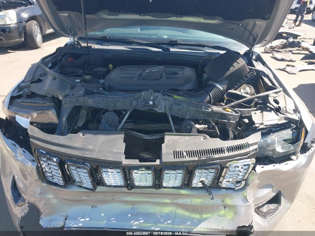 45924907 :رقم المزاد ، 1C4RJEAG8JC288802 vin ، 2018 Jeep Grand Cherokee Altitude 4x2 مزاد بيع