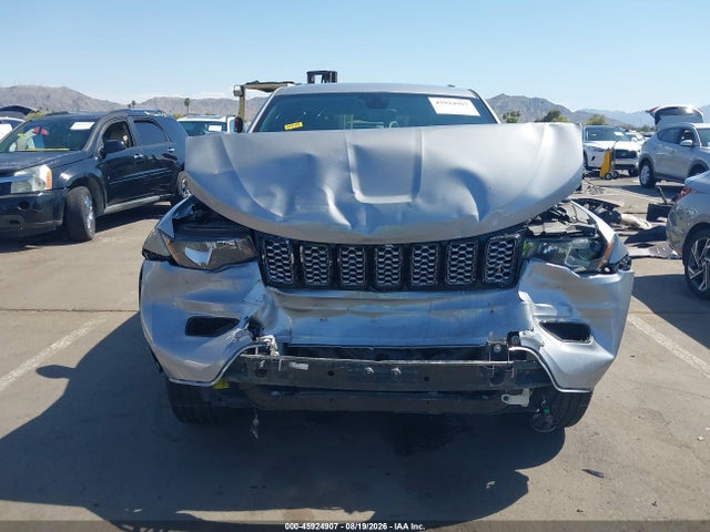 45924907 :رقم المزاد ، 1C4RJEAG8JC288802 vin ، 2018 Jeep Grand Cherokee Altitude 4x2 مزاد بيع