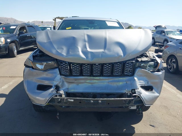 45924907 :رقم المزاد ، 1C4RJEAG8JC288802 vin ، 2018 Jeep Grand Cherokee Altitude 4x2 مزاد بيع