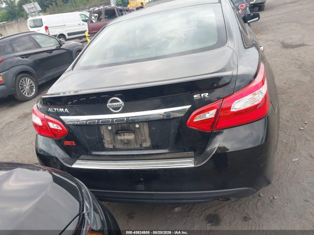 2016 Nissan Altima 2.5 Sr მანქანა იყიდება აუქციონზე, vin: 1N4AL3AP7GC200039, აუქციონის ნომერი: 45924908