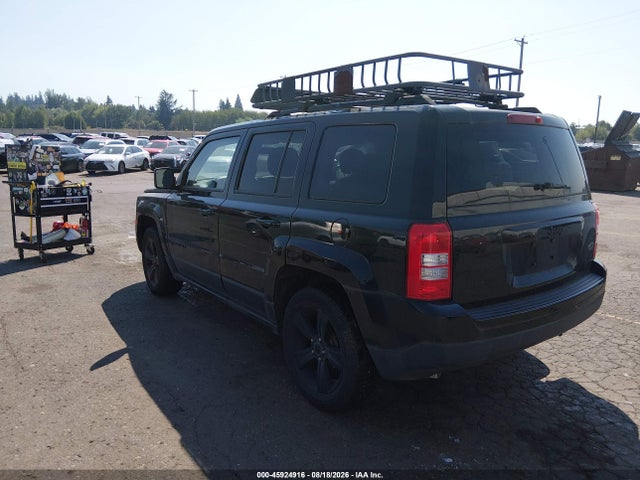 Jeep Patriot Altitude 2014 1C4NJPBA8ED888384 Image 3