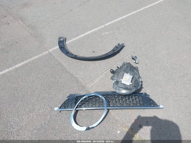 Продажа на аукционе авто 2013 Mini Convertible Cooper S, vin: WMWZP3C53DT550824, номер лота: 45924948