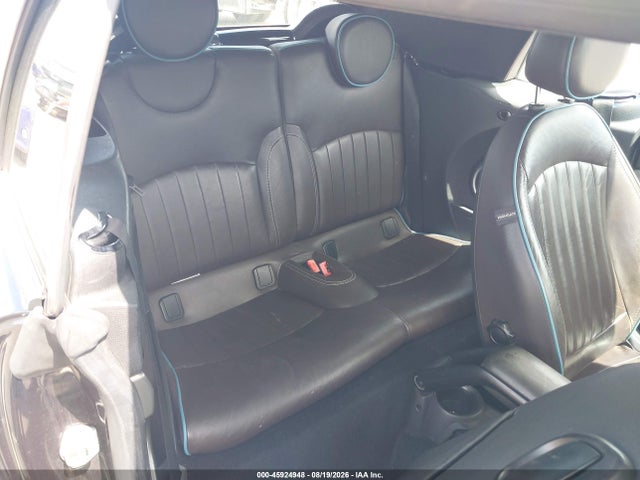 Продажа на аукционе авто 2013 Mini Convertible Cooper S, vin: WMWZP3C53DT550824, номер лота: 45924948