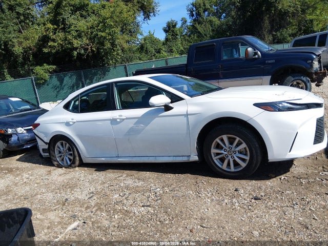 2025 Toyota Camry Le მანქანა იყიდება აუქციონზე, vin: 4T1DAACK6SU555446, აუქციონის ნომერი: 45924960
