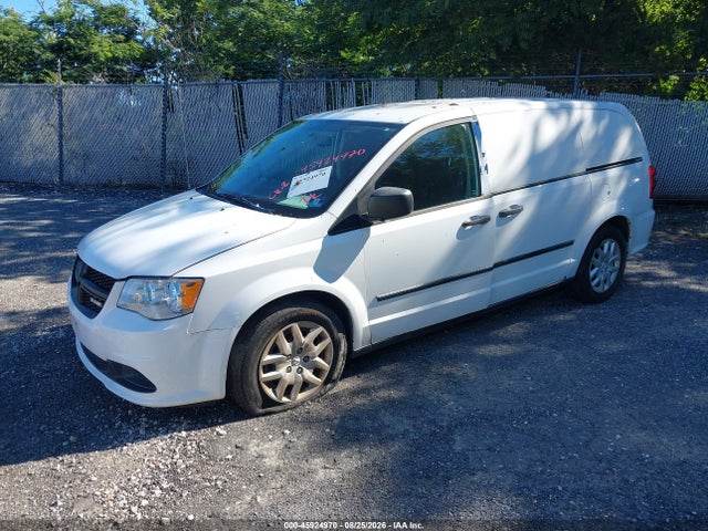 45924970 :رقم المزاد ، 2C4JRGAG6FR568220 vin ، 2015 Ram Cargo Tradesman مزاد بيع