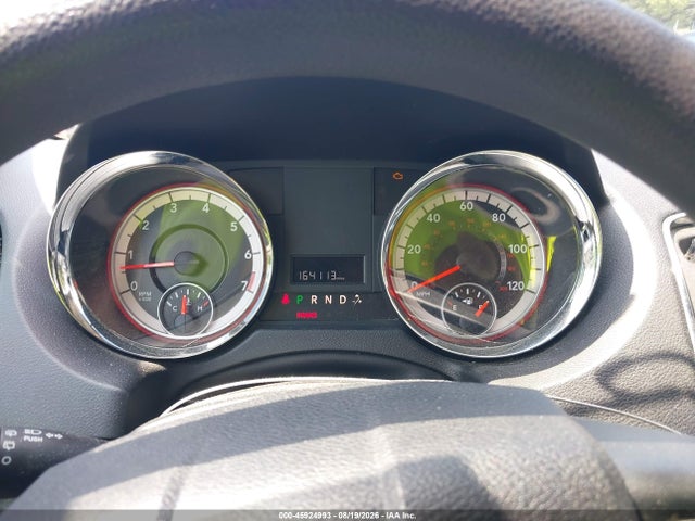 45924993 :رقم المزاد ، 2C4JRGAG7ER401685 vin ، 2014 Ram Cargo Tradesman مزاد بيع