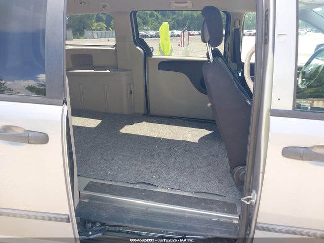 45924993 :رقم المزاد ، 2C4JRGAG7ER401685 vin ، 2014 Ram Cargo Tradesman مزاد بيع