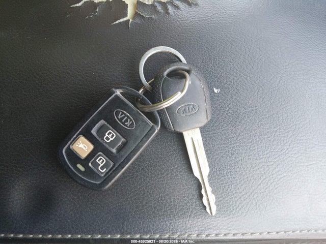 45925021 :رقم المزاد ، KNAFE161065344759 vin ، 2006 Kia Spectra5 مزاد بيع