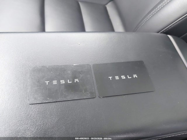 7SAYGDEF0NF511240 Tesla Model Y Performance Dual Motor All-wheel Drive